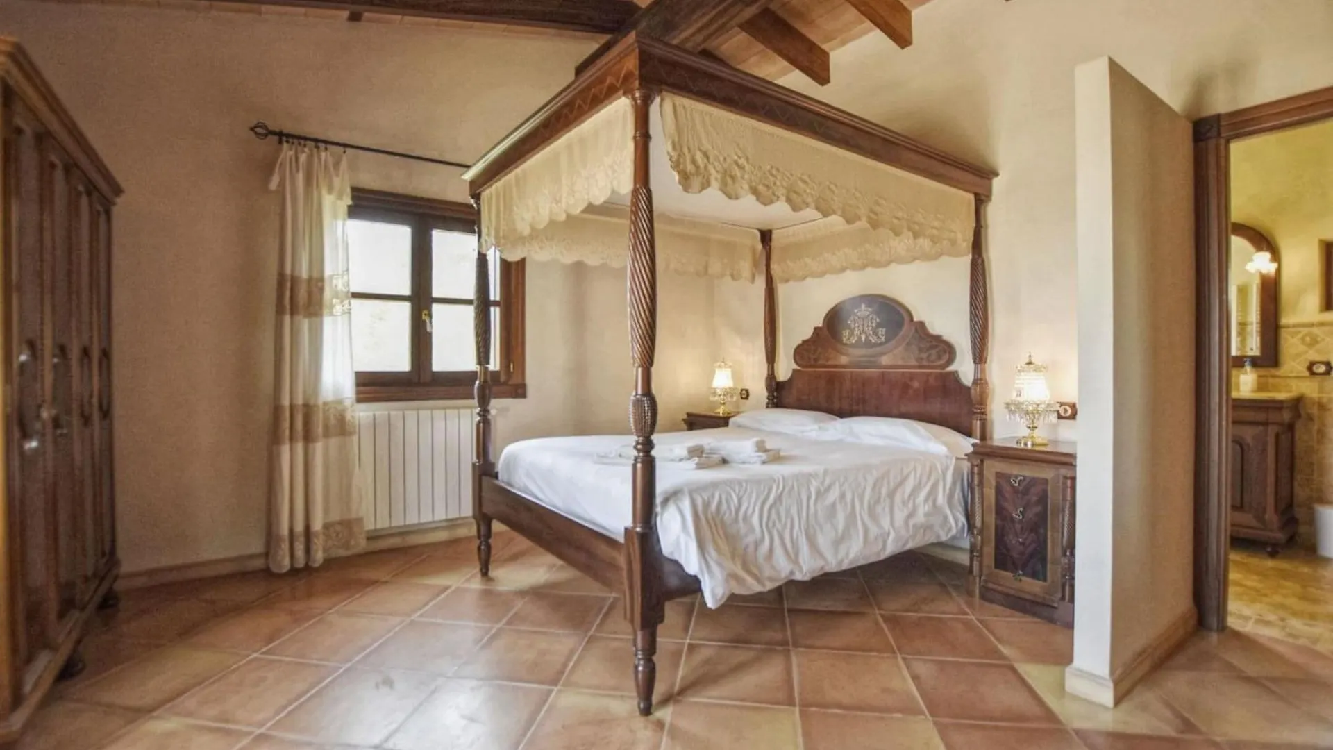 Holiday home Amazing Mansion In Petra With Swimming Pool Villa Spain